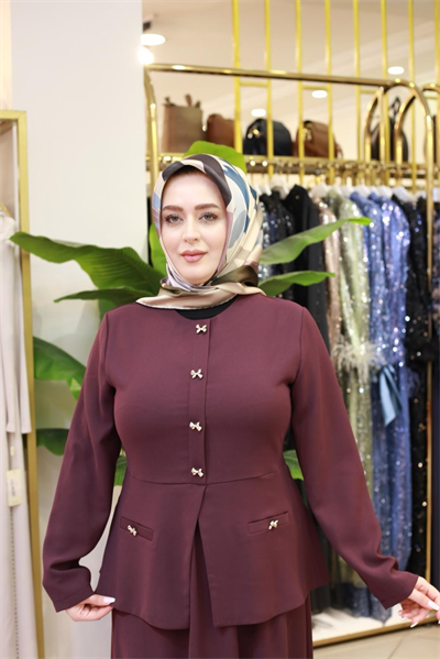 7553 Ensemble jupe à boutons