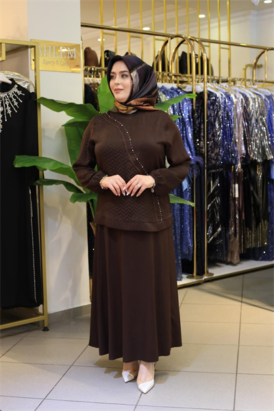 7556 KOD JAKAR KUPRA ETEKLİ TAKIM KAHVERENGİ