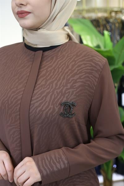 8204 CODE LEOPARD BRONZE ABAYA