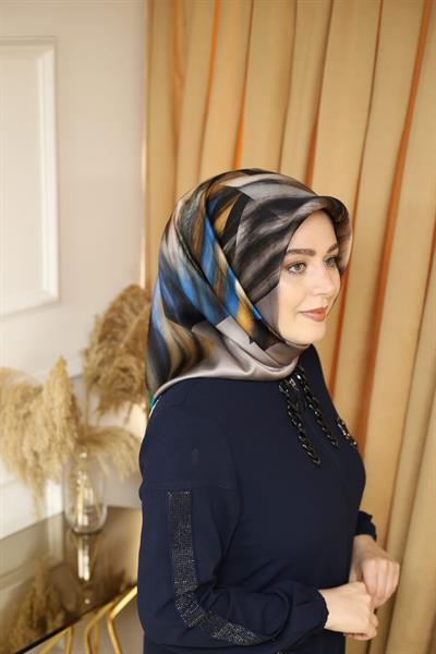 8339/32 CODE CLASSIC DETAILED ARMINE PURE SILK SCARF