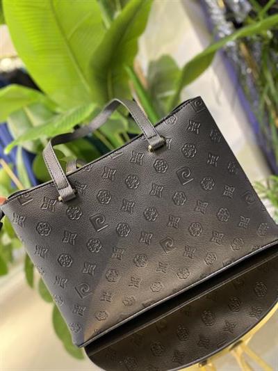 837 CODE PIERRE CARDIN BRAND BAG