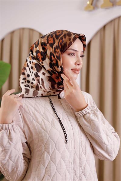 8894701/311 CODE LEOPARD DESENLİ AKER SAF İPEK EŞARP