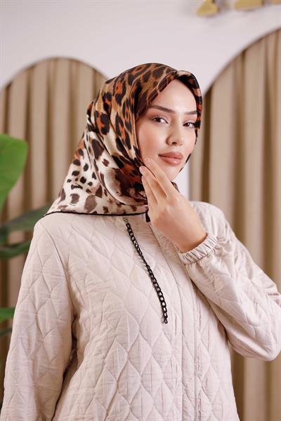 8894701/311 CODE LEOPARD DESENLİ AKER SAF İPEK EŞARP