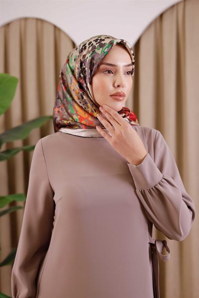 8926701/311 KOD RENKLİ AKER SAF İPEK EŞARP ANTRASİT