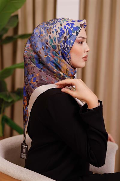 8926701/324 KOD RENKLİ AKER SAF İPEK EŞARP MAVİ