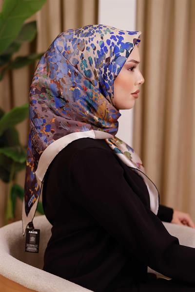 8926701/324 KOD RENKLİ AKER SAF İPEK EŞARP MAVİ