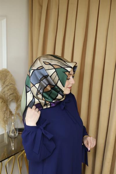 8957/01 KOD YAPRAK DESEN ARMİNE SAF İPEK EŞARP