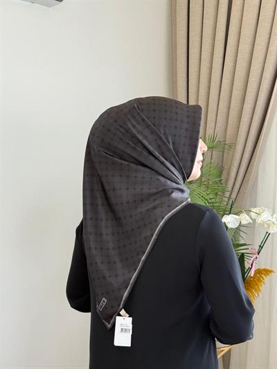 8981713/973 كود الشعار 8981713/973 رمز الشعار desenli̇ aker i̇pek eşarp