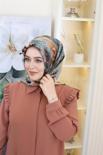 8989701/351 KOD FIRÇA DESENLİ AKER SAF İPEK EŞARP