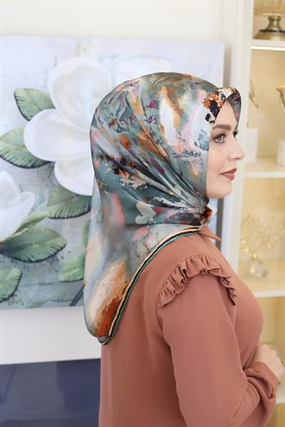 8989701/351 KOD FIRÇA DESENLİ AKER SAF İPEK EŞARP