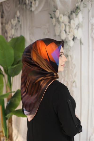 8993701/361 CODE GEOMETRİK DESENLİ AKER SAF İPEK EŞARP