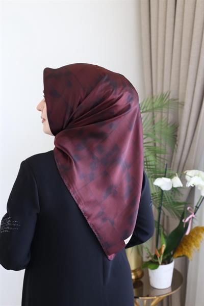 8999230/341 KOD PİERRE CARDİN SAF İPEK EŞARP STD