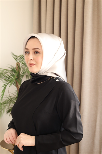 9010/02 KOD AHLEM GEÇİŞLİ SAF İPEK EŞARP SİYAH