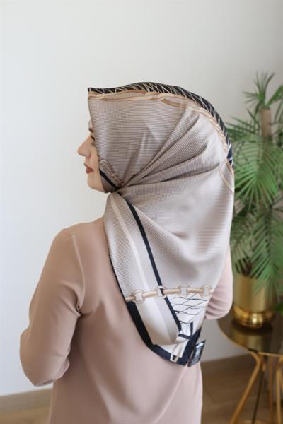 9041713/914 KOD ZİNCİR DESENLİ AKER TWİLL İPEK EŞARP