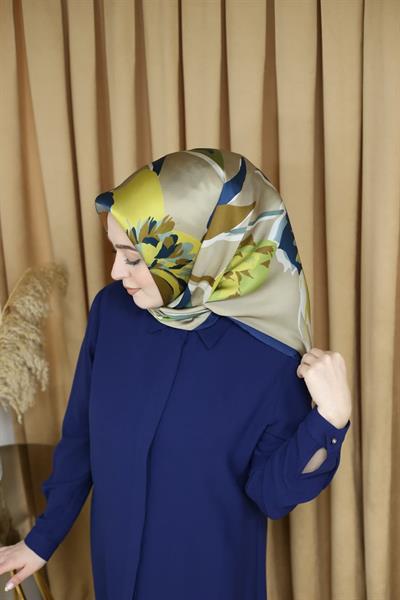 9042/38 CODE FLORAL PATTERNED ARMINE PURE SILK SCARF