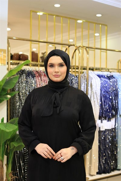 9111 KOD FULAR DETAYLI ELBİSE