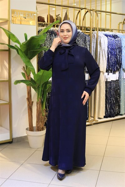 9111 KOD FULAR DETAYLI ELBİSE