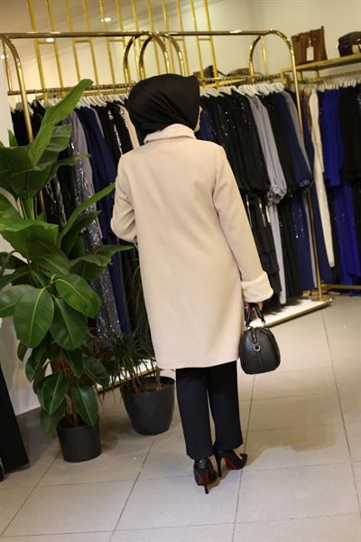 9127 CODE COLLAR FURRY COAT