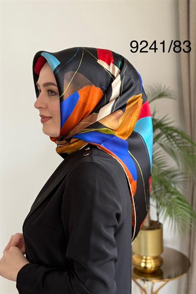 9241/83 KOD RENKLİ ARMİNE SAF İPEK EŞARP KIRMIZI