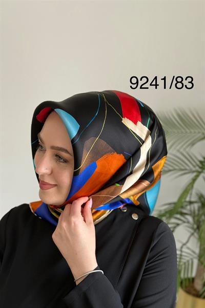 9241/83 KOD RENKLİ ARMİNE SAF İPEK EŞARP KIRMIZI