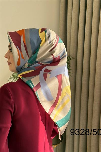 9328/50 KOD KLASİK DESENLİ ARMİNE SAF İPEK EŞARP STD