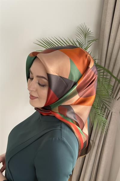 9331/02 كود 9331/02 وشاح أرميني من الحرير الخالص بنقوش هندسية