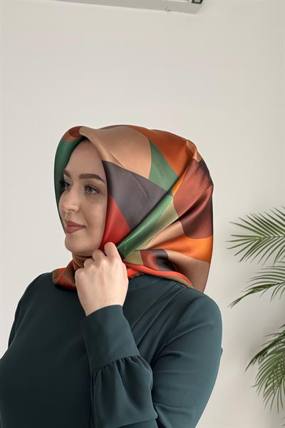 9331/02 كود 9331/02 وشاح أرميني من الحرير الخالص بنقوش هندسية