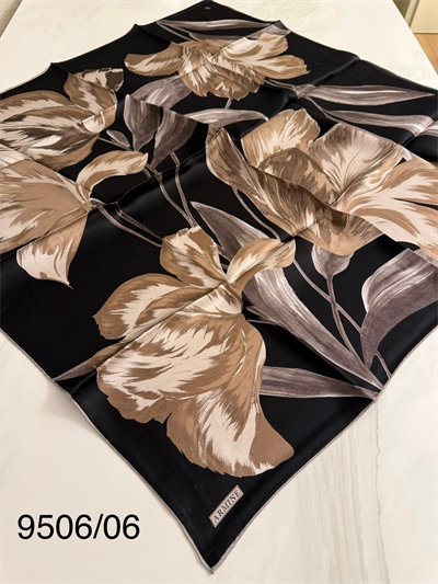 9506/06 CODE FLOWER PATTERN ARMINE PURE SILK SCARF
