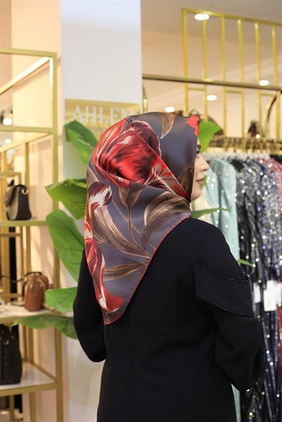 9506/85 KOD ÇİÇEK DESEN ARMİNE SAF İPEK EŞARP