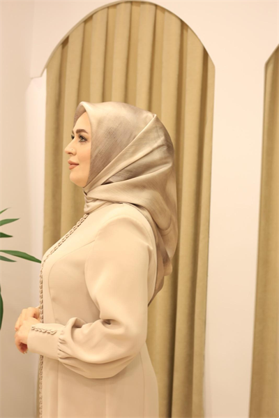 9513/85 KOD RENKLİ DESEN ARMİNE SAF İPEK EŞARP GRİ