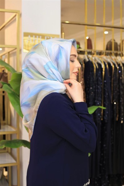9519/03 KOD ÇİÇEK DESEN ARMİNE SAF İPEK EŞARP