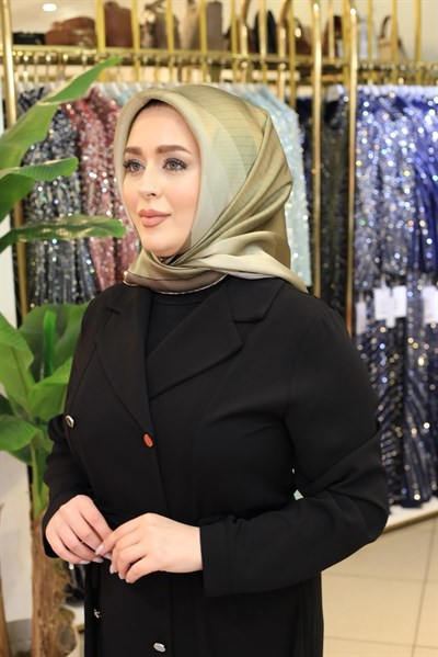 9526/36 KOD ÇİZGİ DESEN ARMİNE SAF İPEK EŞARP