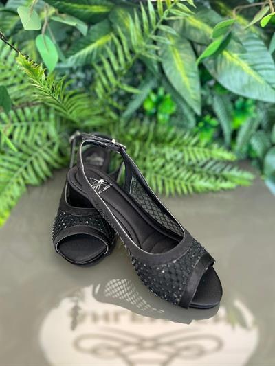 985 KOD KADIN KISA TOPUKLU ABİYE AYAKKABI SİYAH