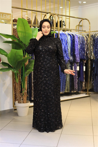 ARMC615 فستان سهرة مزين بالحجارة الكريمة