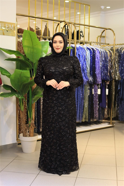 ARMC615 فستان سهرة مزين بالحجارة الكريمة