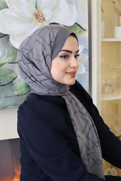 CHÂLE EN SOIE ARMINE 3296