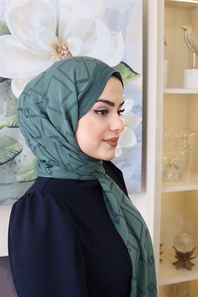 ARMINA ZIGZAG PATTERN SILK SHAWL 3299