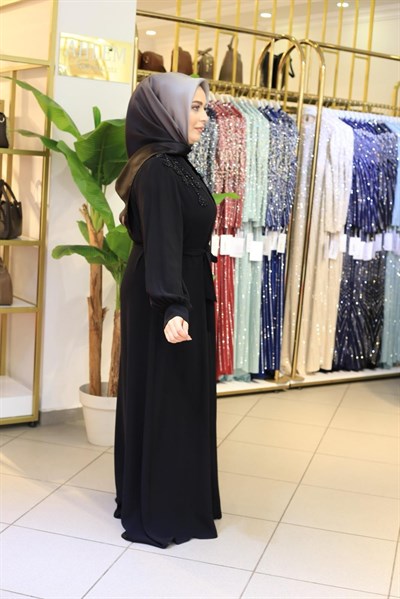 CNR5213 CODE SHOULDER HAND-EMBROIDERED ABAYA SET