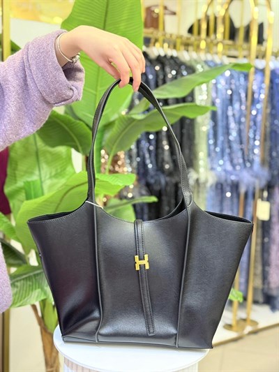 LEVİDOR HANGING LOCK DETAIL LARGE HANDBAG 930348