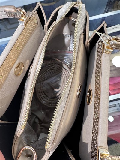 SAC À MAIN DÉTAILLÉ AVEC BANDE MÉTALLIQUE LEVİDOR 930205