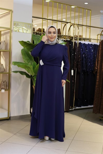 5701 فستان منسدل من الأمام بكود 5701
