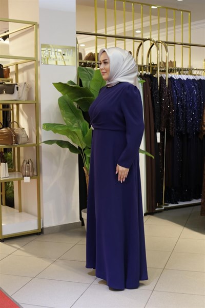 5701 فستان منسدل من الأمام بكود 5701