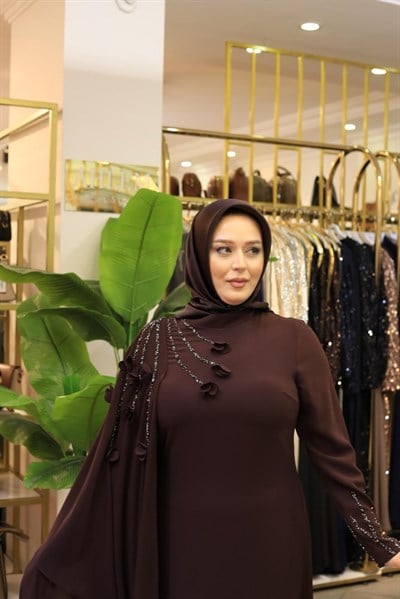 SR5101 OMUZ DETAY SWAROSKİ TAŞLI ELBİSE