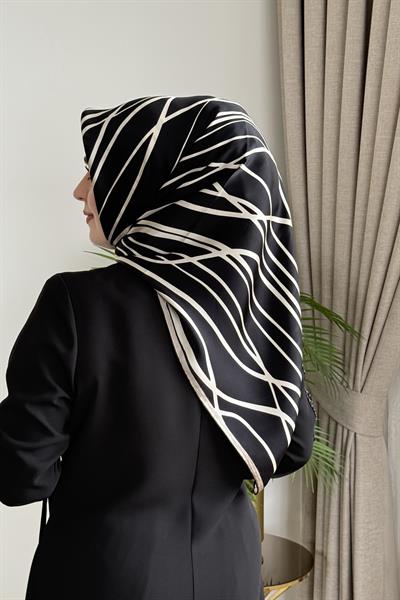 وشاح من الحرير الخالص ماركة شورى