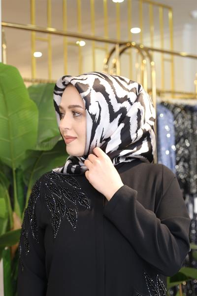 وشاح من الحرير الخالص ماركة شورى