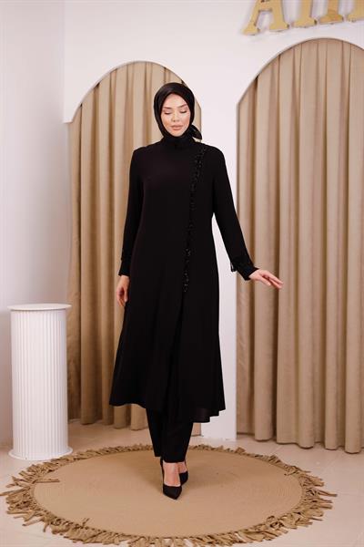 TKM01 CODE STEIN BESTICKTER HOSENANZUG