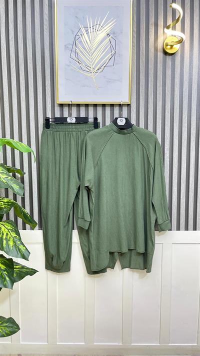 KENDİNDEN ÇİZGİLİ TAKIM