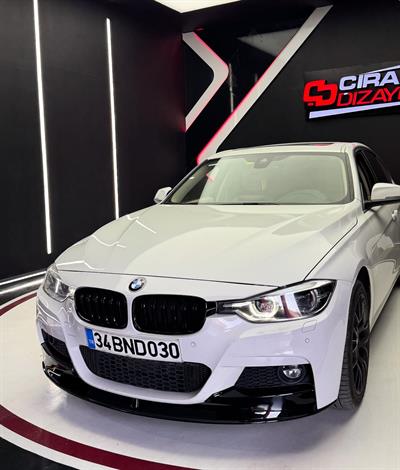 F30 M3 Dizayn Böbrek - PianoBlack