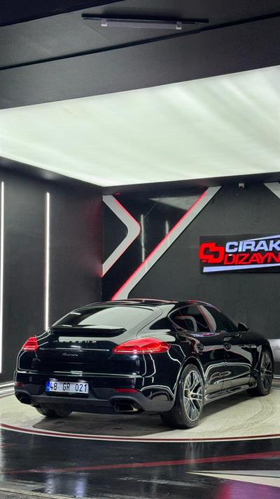 Porsche Panamera Uyumlu Turbo S Dönüşüm Seti