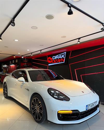 Porsche Panamera Uyumlu GTS Dönüşüm Seti